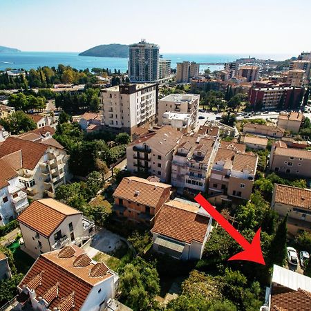 Villa Velzon Guesthouse Μπούντβα Εξωτερικό φωτογραφία