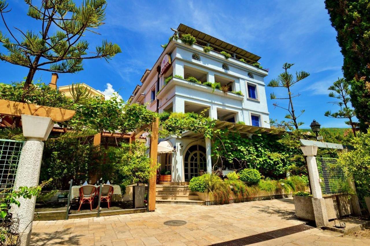 Villa Velzon Guesthouse Μπούντβα Εξωτερικό φωτογραφία