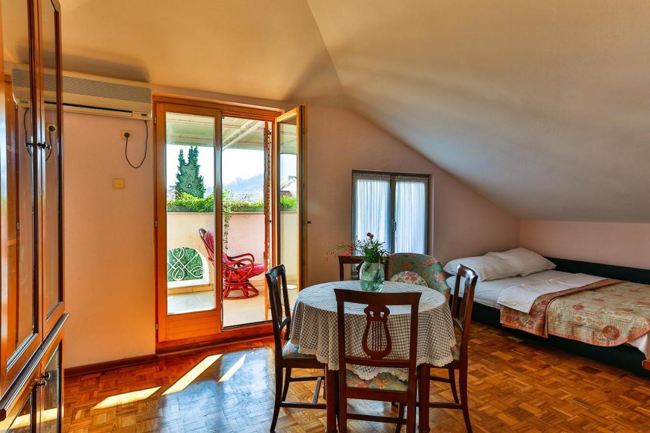 Villa Velzon Guesthouse Μπούντβα Εξωτερικό φωτογραφία